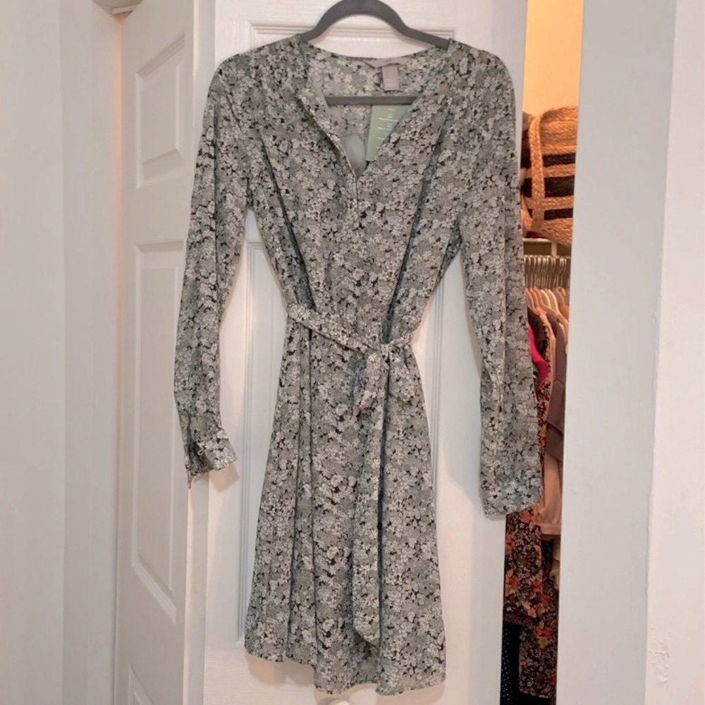 H&M Long Sleeve Dress